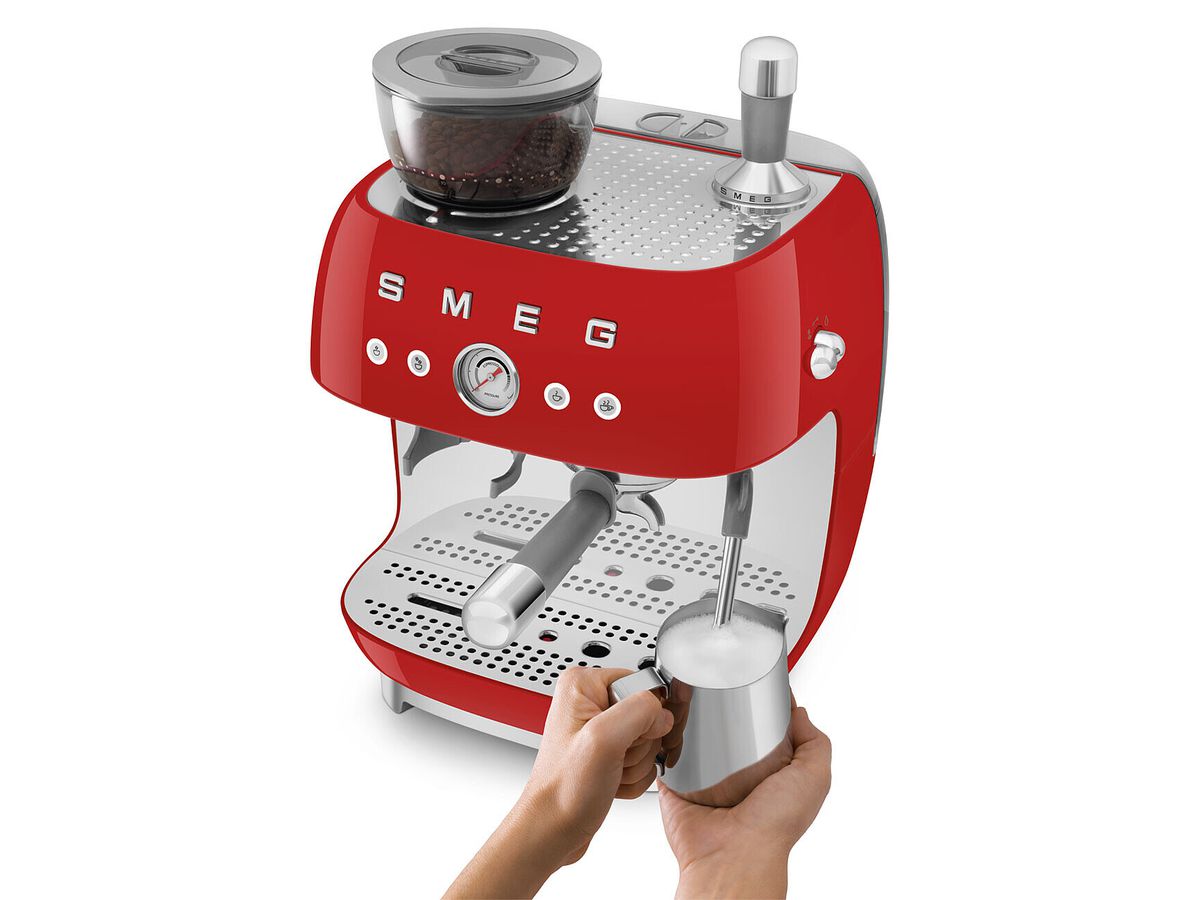 Espressomaschine mit Mahlwerk 50's Style EGF03RDEU
