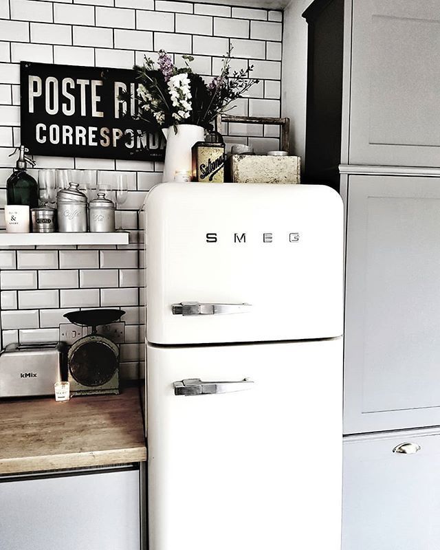 Réfrigérateur en pose libre FAB30RWH6