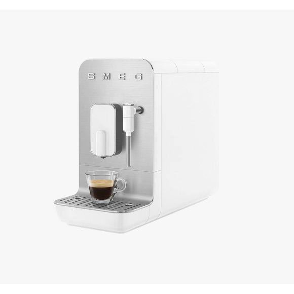 Machines à café automatiques avec fonction vapeur