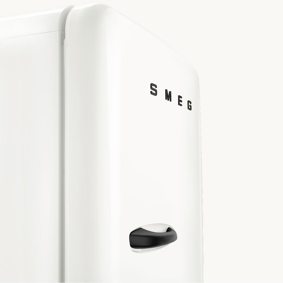 smeg FAB28RDPCW6 Refrigerator free-