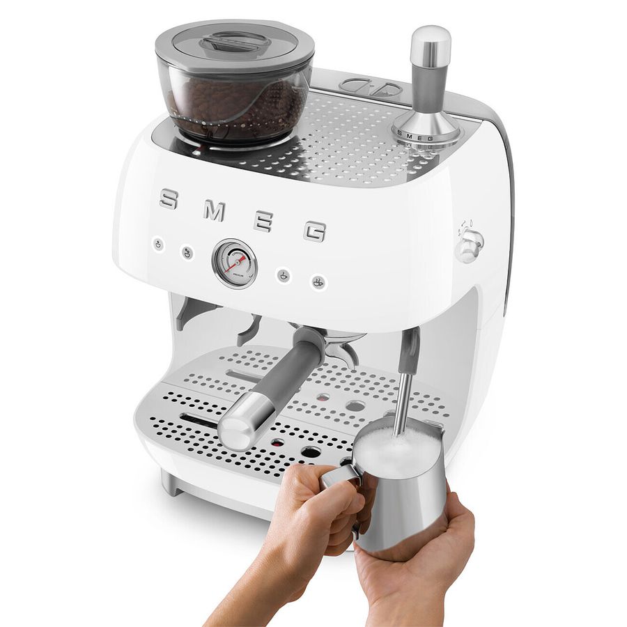 Espressomaschine mit Mahlwerk EGF03WHEU Lavazza-Edition
