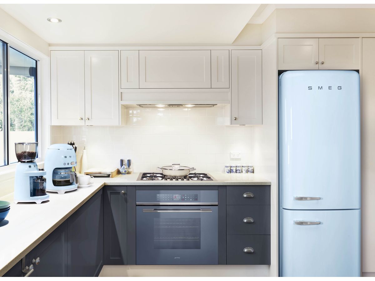 Réfrigérateur sur pied FAB32RPB5