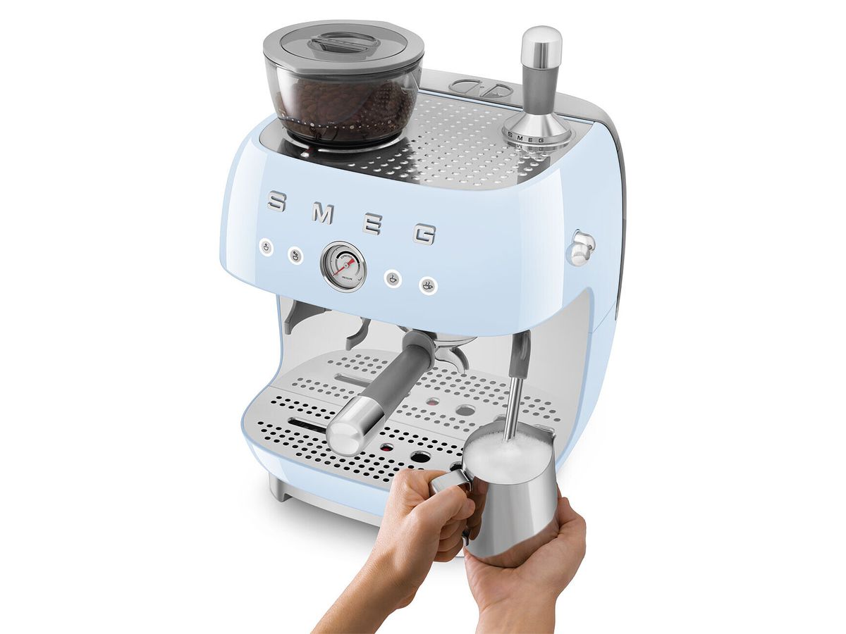 Espresso Coffee Machine with grinder 50's Style EGF03PBEU