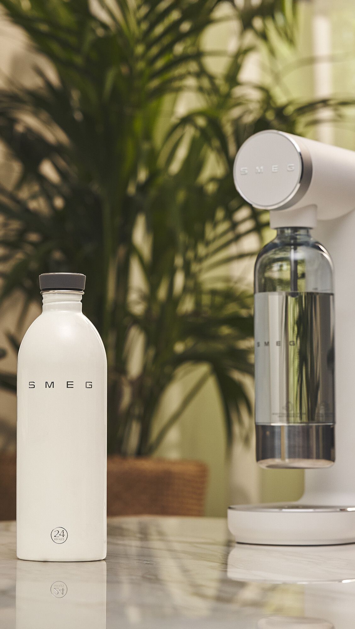 Stainless steel bottle 24Bottles Urban WBF02WH