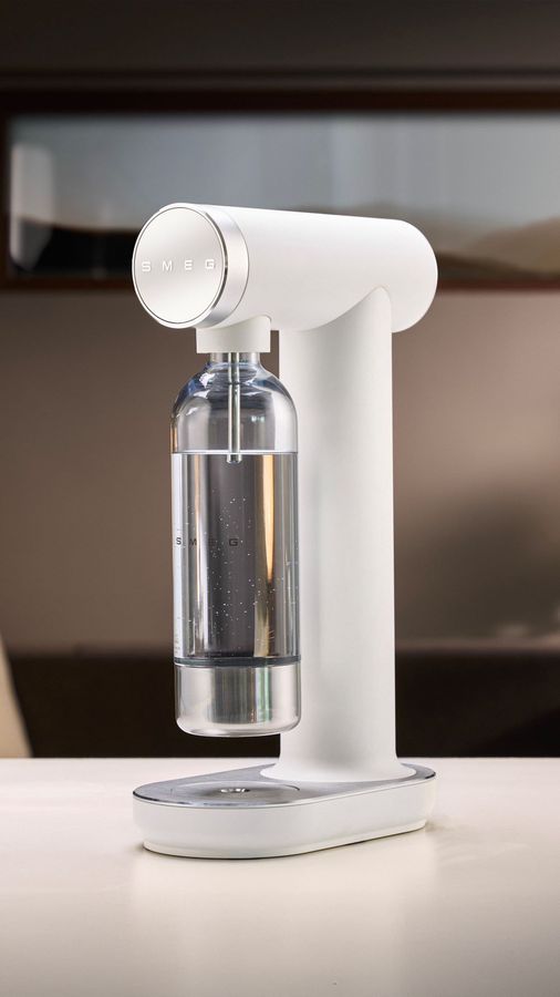 Water bubbler SKC01WHM with an additional free bottle