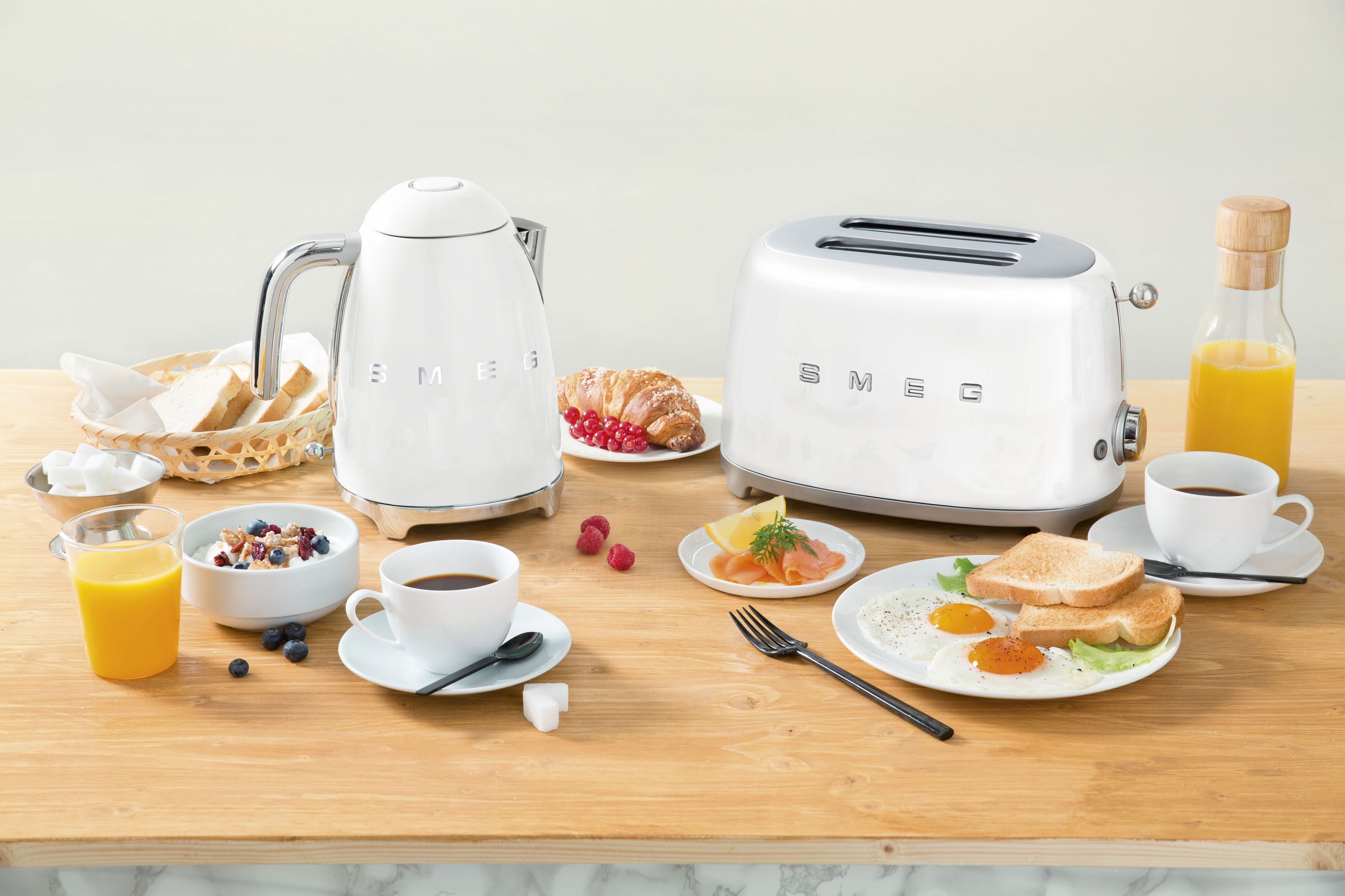2-slot toaster TSF01WHEU